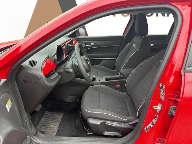 FIAT 600 1.2 Hybrid 145 Cult