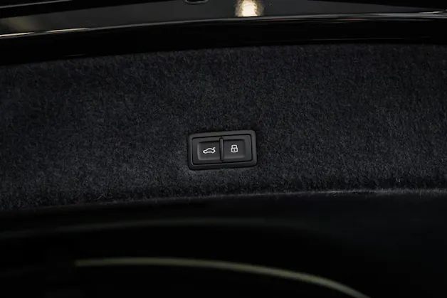 Lamborghini Urus E-Gear