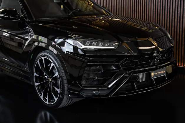 Lamborghini Urus E-Gear