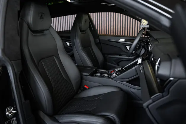 Lamborghini Urus E-Gear