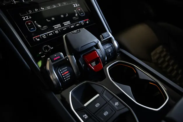 Lamborghini Urus E-Gear