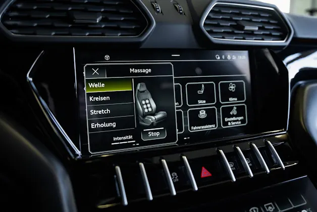 Lamborghini Urus E-Gear