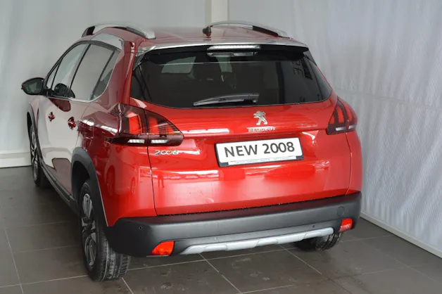 PEUGEOT 2008 1.2 PureTech Allure