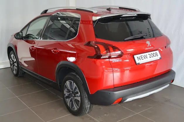 PEUGEOT 2008 1.2 PureTech Allure