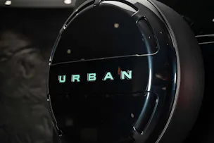 Land Rover Defender 110 P425 5.0 V8 X-Dynamic HSE AT8 *URBAN* Tiffany Interieur*