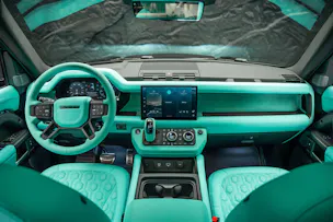 Land Rover Defender 110 P425 5.0 V8 X-Dynamic HSE AT8 *URBAN* Tiffany Interieur*