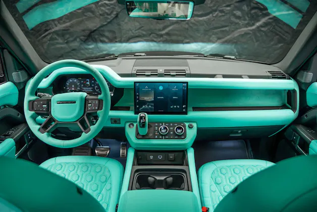 Land Rover Defender 110 P425 5.0 V8 X-Dynamic HSE AT8 *URBAN* Tiffany Interieur*