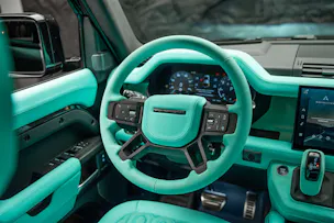 Land Rover Defender 110 P425 5.0 V8 X-Dynamic HSE AT8 *URBAN* Tiffany Interieur*