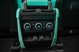 Land Rover Defender 110 P425 5.0 V8 X-Dynamic HSE AT8 *URBAN* Tiffany Interieur*