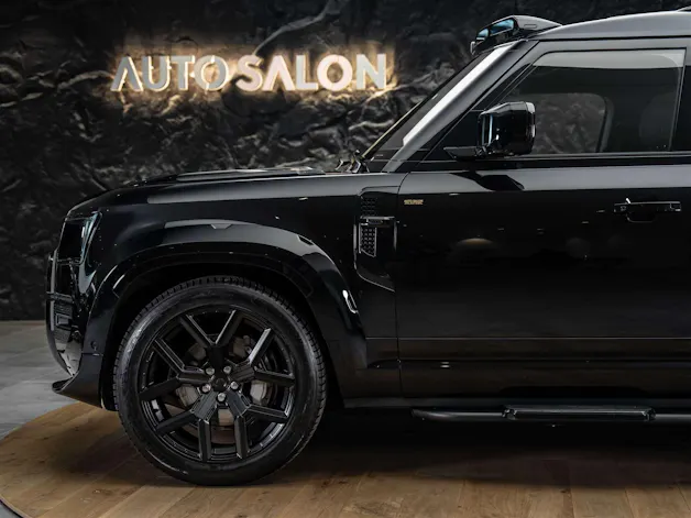 Land Rover Defender 110 P425 5.0 V8 X-Dynamic HSE AT8 *URBAN*