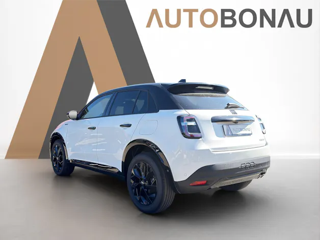 FIAT 600 1.2 Hybrid 145 Sport