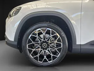 MERCEDES-BENZ GLB 350 85kWh EQ 4 Matic