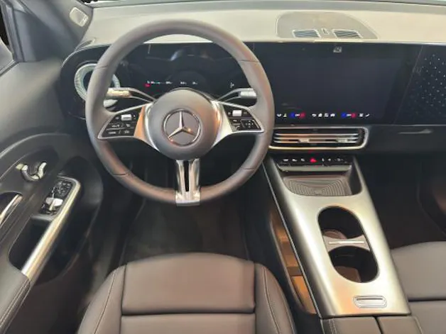 MERCEDES-BENZ GLB 350 85kWh EQ 4 Matic