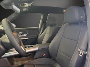 MERCEDES-BENZ GLB 350 85kWh EQ 4 Matic