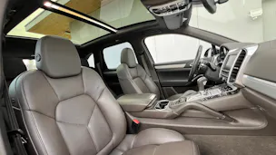 PORSCHE CAYENNE S E-HYBRID l 416 PS