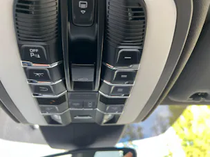 PORSCHE CAYENNE S E-HYBRID l 416 PS
