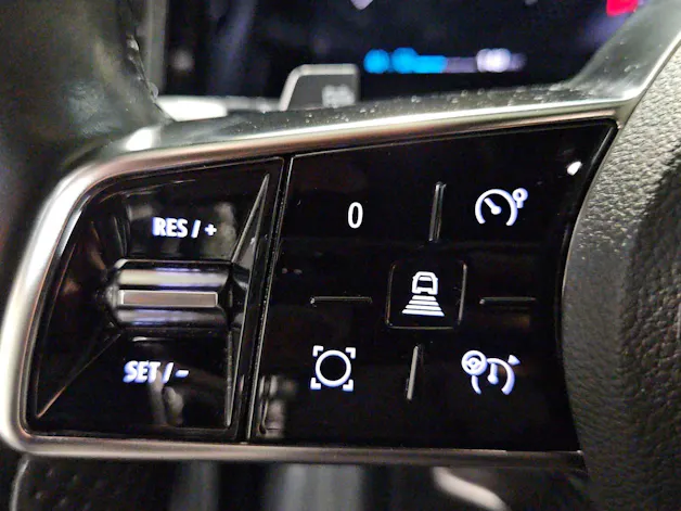 RENAULT Mégane E-TECH EV60 Iconic
