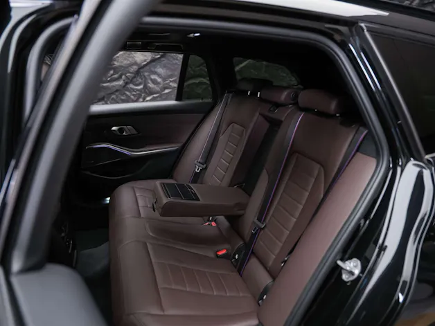 BMW M340d xDrive Touring Steptronic Sport *CH-Auto*Laser*Panorama*