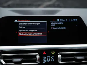 BMW M340d xDrive Touring Steptronic Sport *CH-Auto*Laser*Panorama*