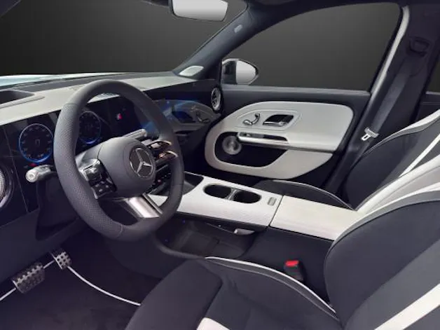MERCEDES-BENZ GLB 350 85kWh EQ 4 Matic