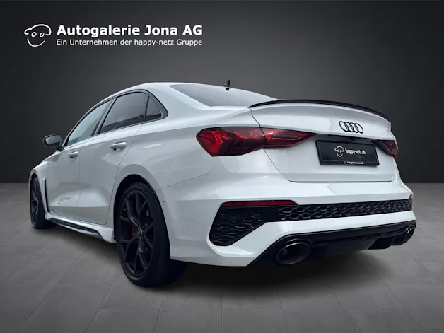 AUDI RS3 Limousine 2.5 TFSI quattro S-Tronic