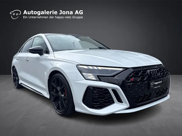 AUDI RS3 Limousine 2.5 TFSI quattro S-Tronic