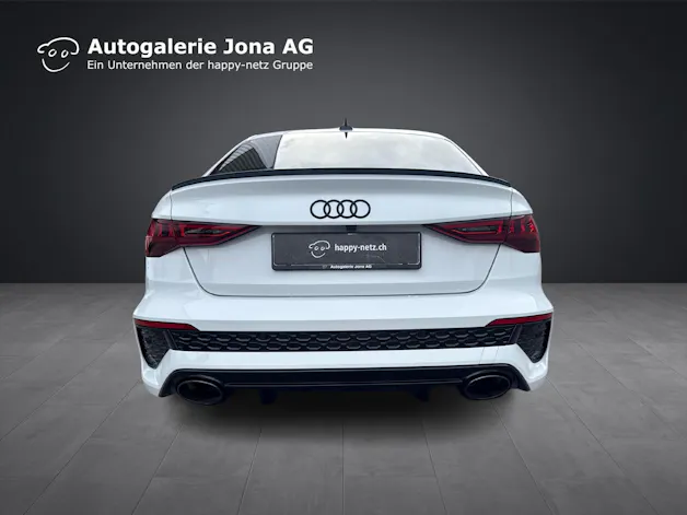 AUDI RS3 Limousine 2.5 TFSI quattro S-Tronic