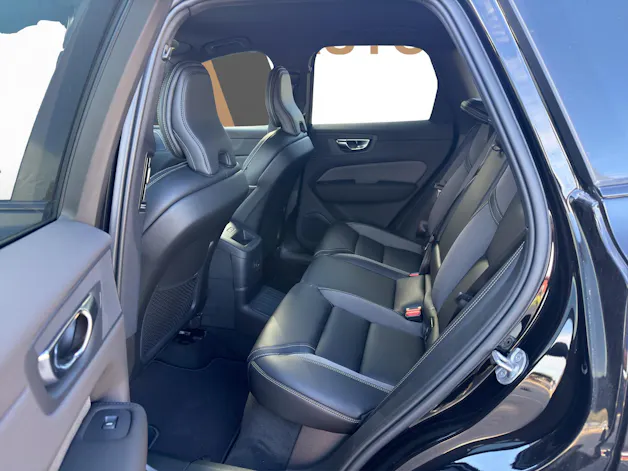 VOLVO XC60 2.0 T8 TE Black Edition eAWD