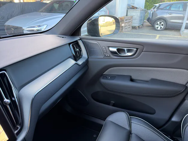 VOLVO XC60 2.0 T8 TE Black Edition eAWD