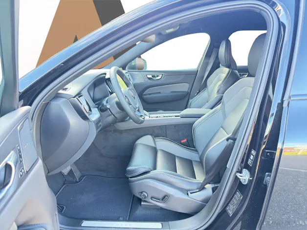 VOLVO XC60 2.0 T8 TE Black Edition eAWD