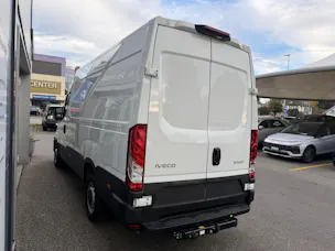 IVECO 35 S 16B A8 V 3520L