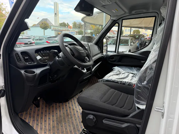 IVECO 35 S 16B A8 V 3520L