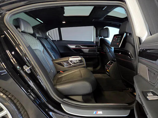 BMW 750Li xDrive M-Sport