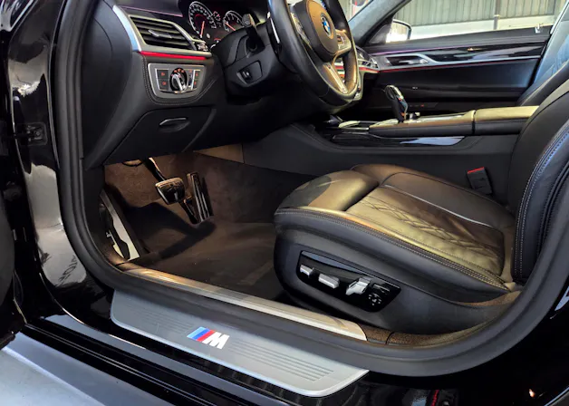 BMW 750Li xDrive M-Sport