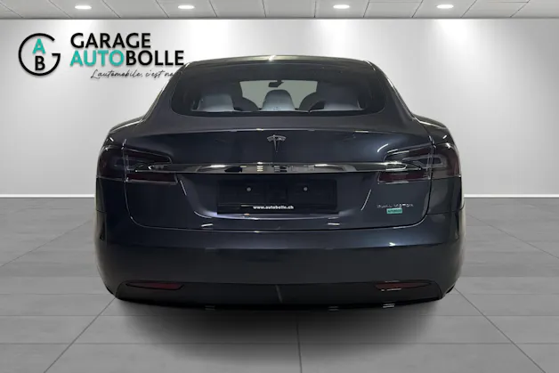 Tesla Model S Long Range plus