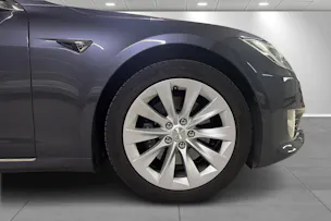 Tesla Model S Long Range plus