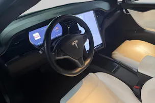 Tesla Model S Long Range plus