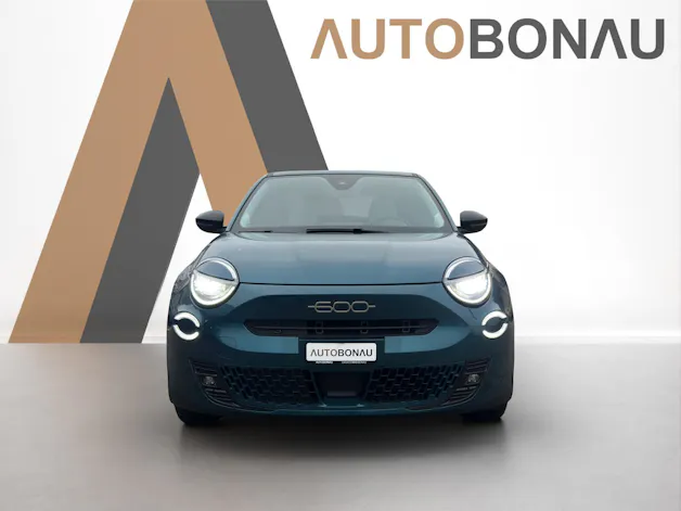 FIAT 600 1.2 Hybrid La Prima