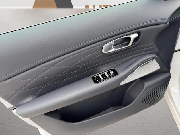 Geely Starray EM-i Max+ PHEV
