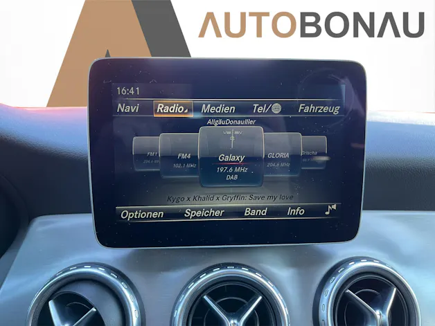 MERCEDES-BENZ GLA 220 d AMG Line 4Matic