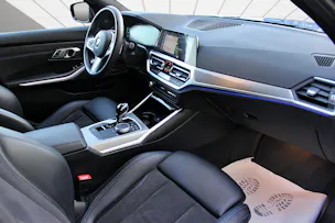 BMW 320d xDrive 48V Steptronic M Sport