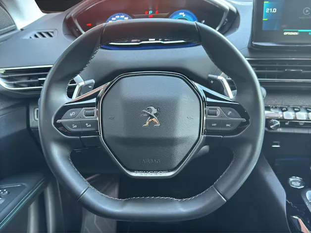 PEUGEOT 3008 225e Hybrid2 Allure