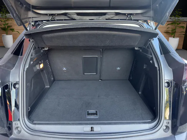 PEUGEOT 3008 225e Hybrid2 Allure