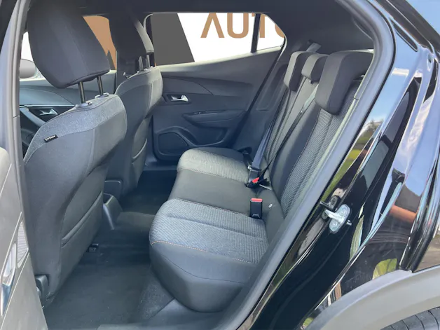 PEUGEOT 2008 1.2 Hybrid 145 Style