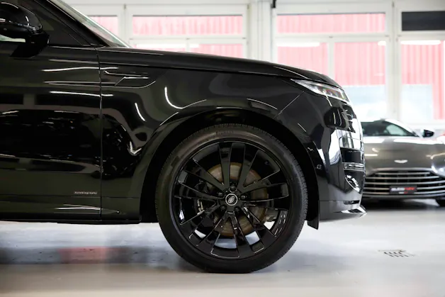 Land Rover Range Rover Sport P530 4.4 V8 Autobiography Automatic
