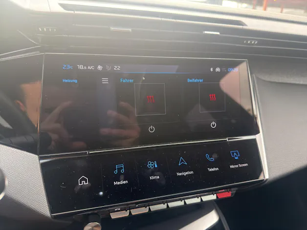 PEUGEOT 308 SW 1.2 PureTech Allure