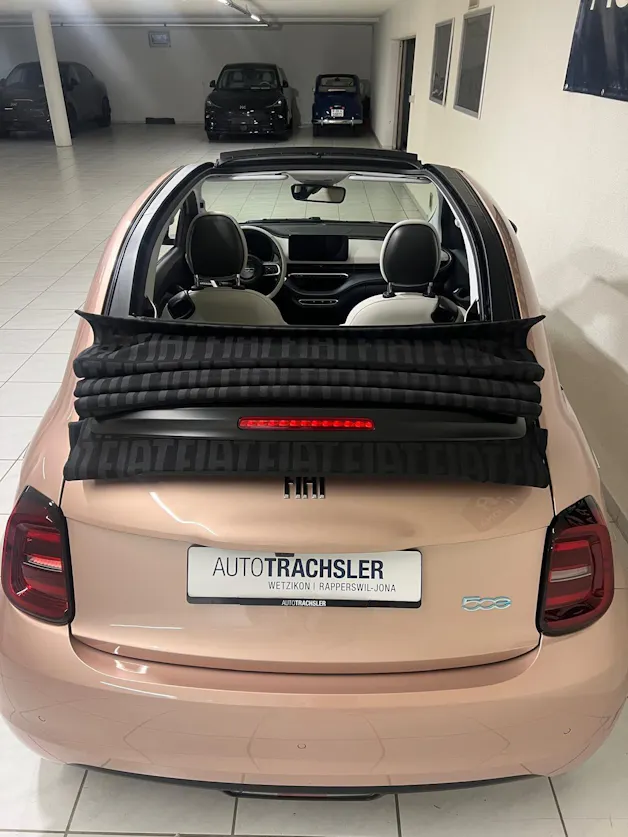 FIAT 500 electric 87 kW La Prima