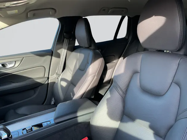 VOLVO V60 Cross Country Plus Dark AWD