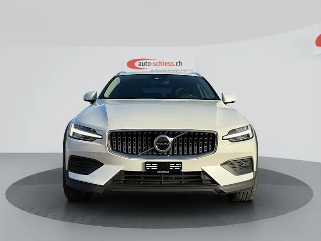 VOLVO V60 Cross Country Plus Dark AWD