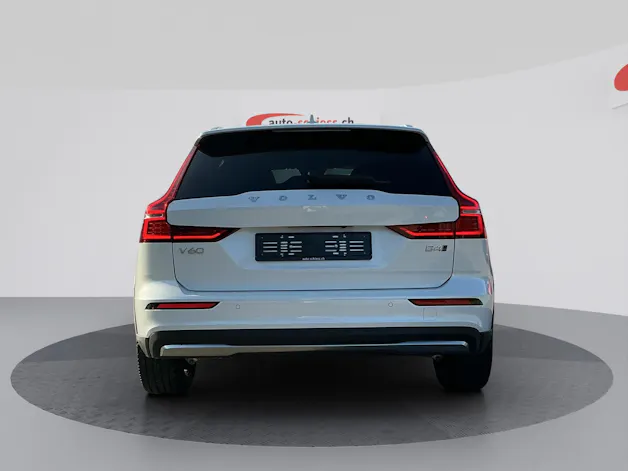 VOLVO V60 Cross Country Plus Dark AWD
